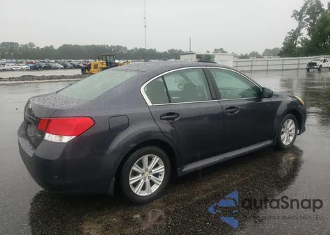 2010 Subaru Legacy 2.5I Premium из США, поврежденный, VIN 4S3BMCG65A3240816